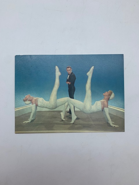 Le deliziose gemelle Kessler e Don Lurio...sketches Omsa...che gambe! (Cartolina)